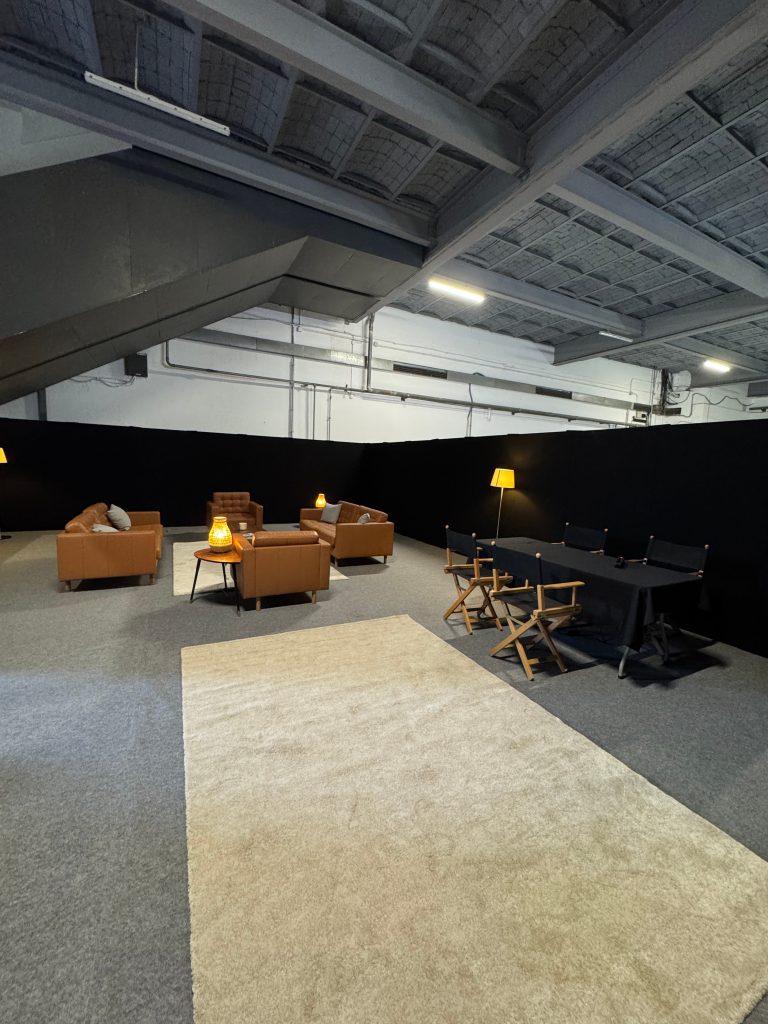 green-room-2